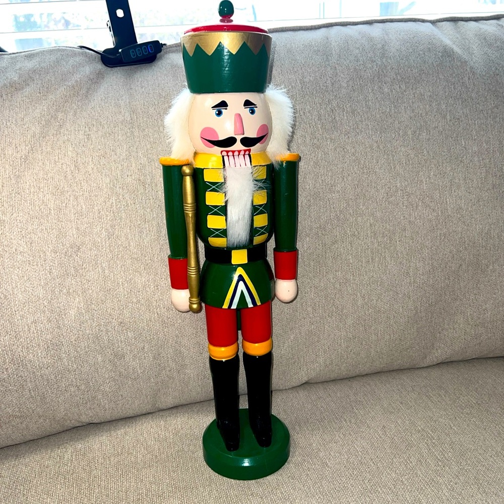 Vintage Old World Wooden Nutcracker 20” Made In The 80s